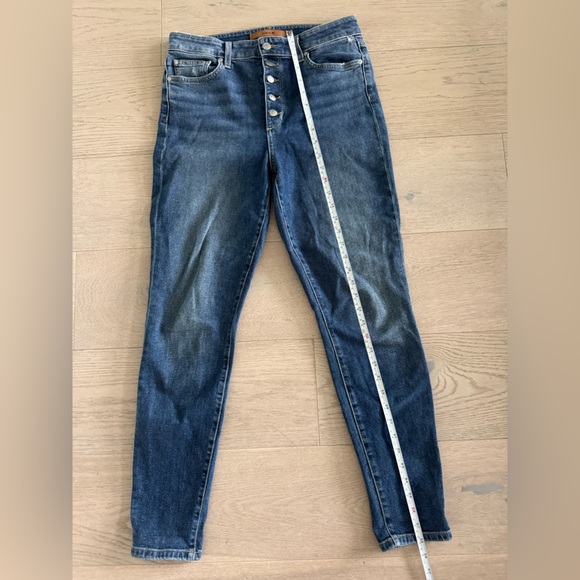Joes The Charlie High Rise Skinny Ankle Jeans Womens lightly distressed
Size 29 - Picture 4 of 7